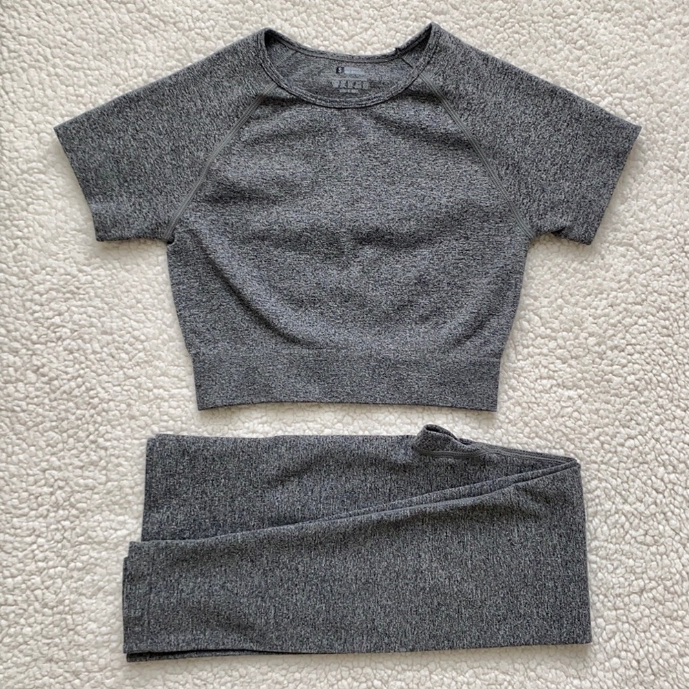 PINKSAVIOR Two-Piece Activewear Set
